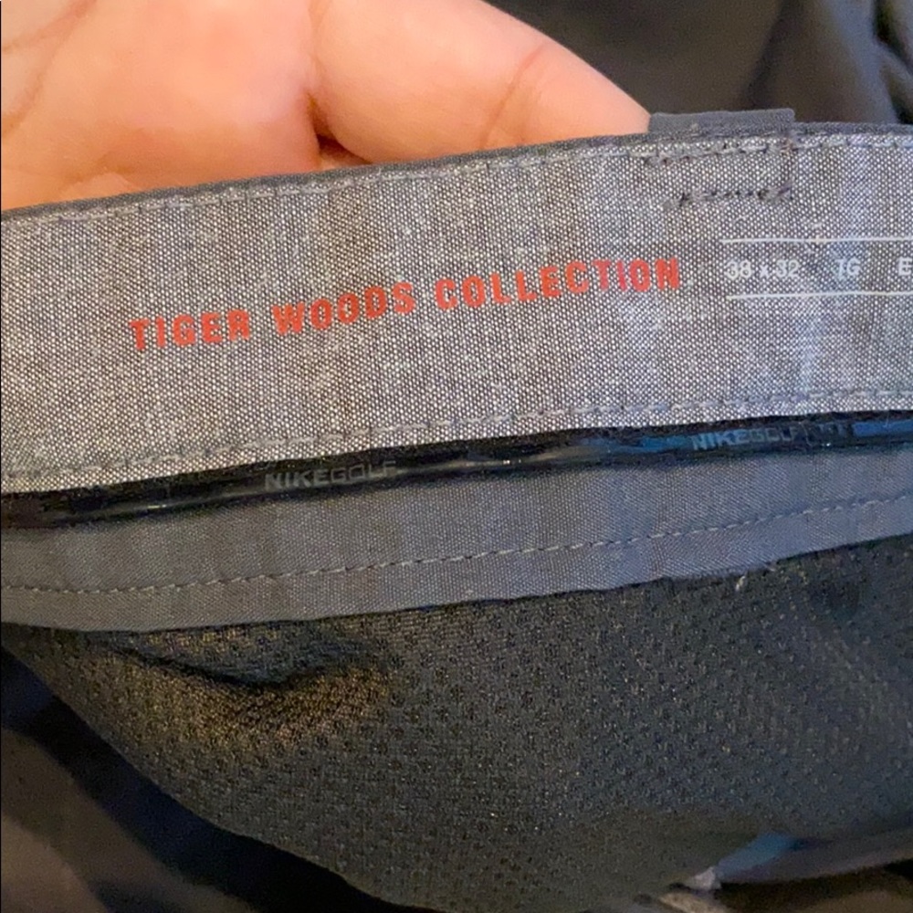 Nike tiger woods collection golf pants  38x 32